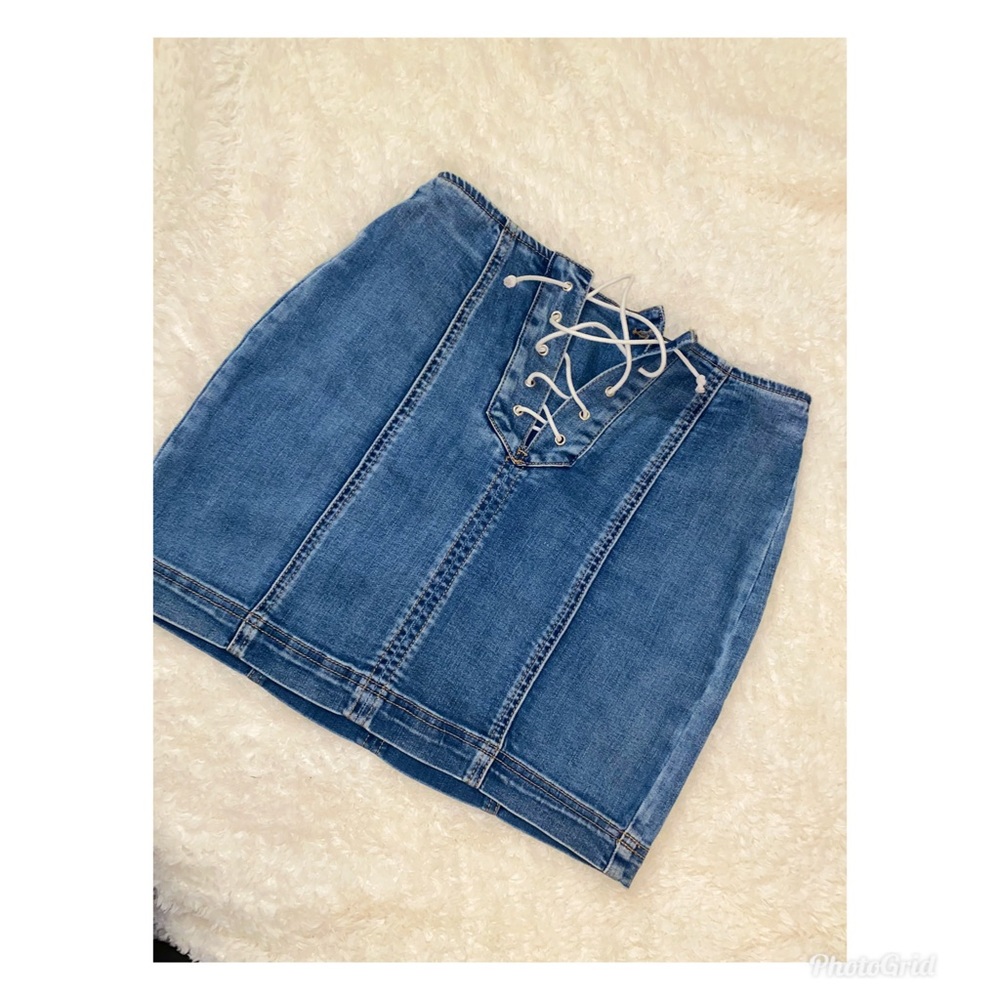 Denim skirt